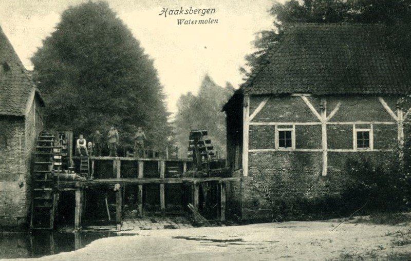 De watermolen omstreeks 1930.