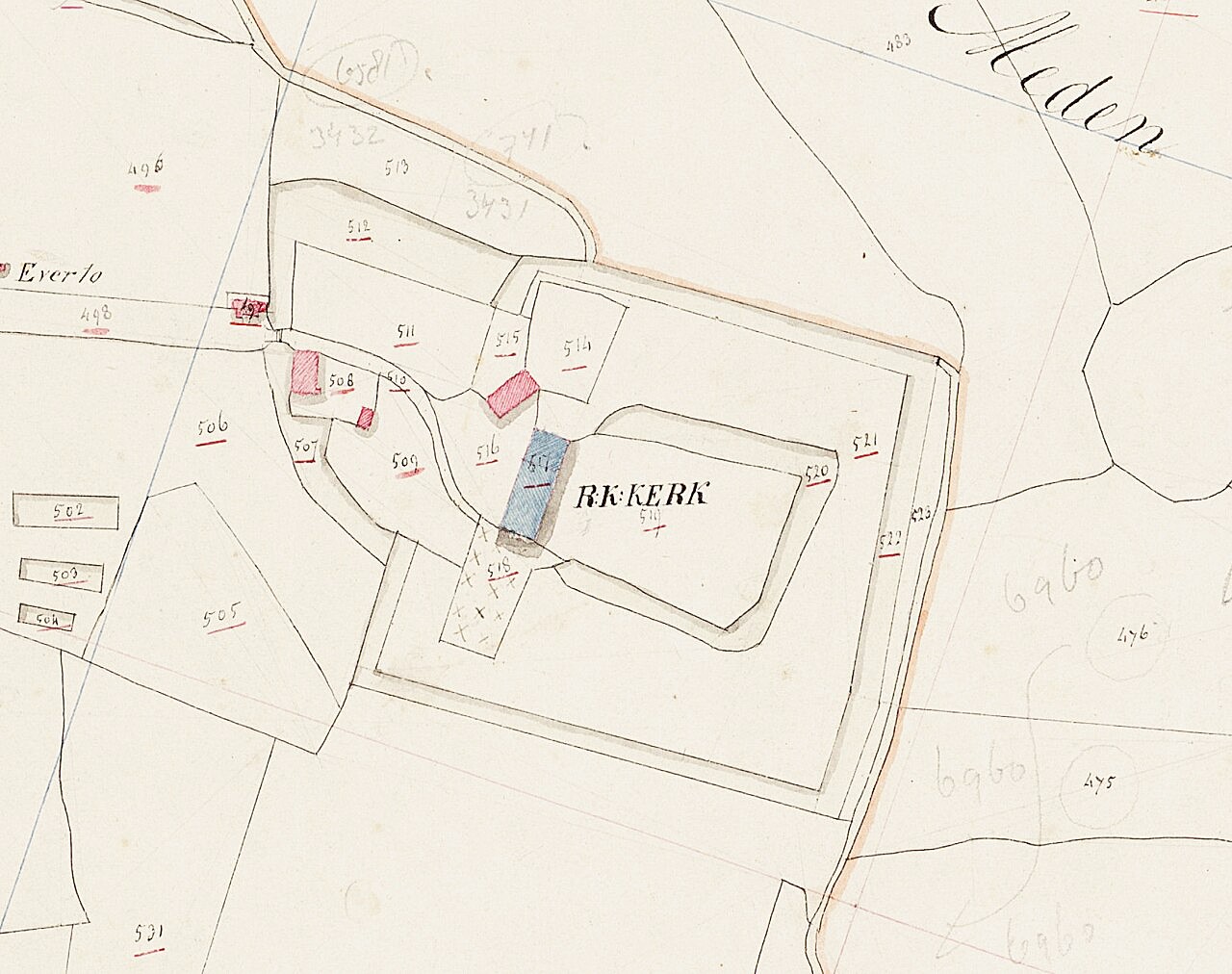 Een kadastrale kaart uit begin negentiende eeuw met de nog aanwezige dubbele gracht van kasteel Saterslo. Het slot zelf is reeds afgebroken.